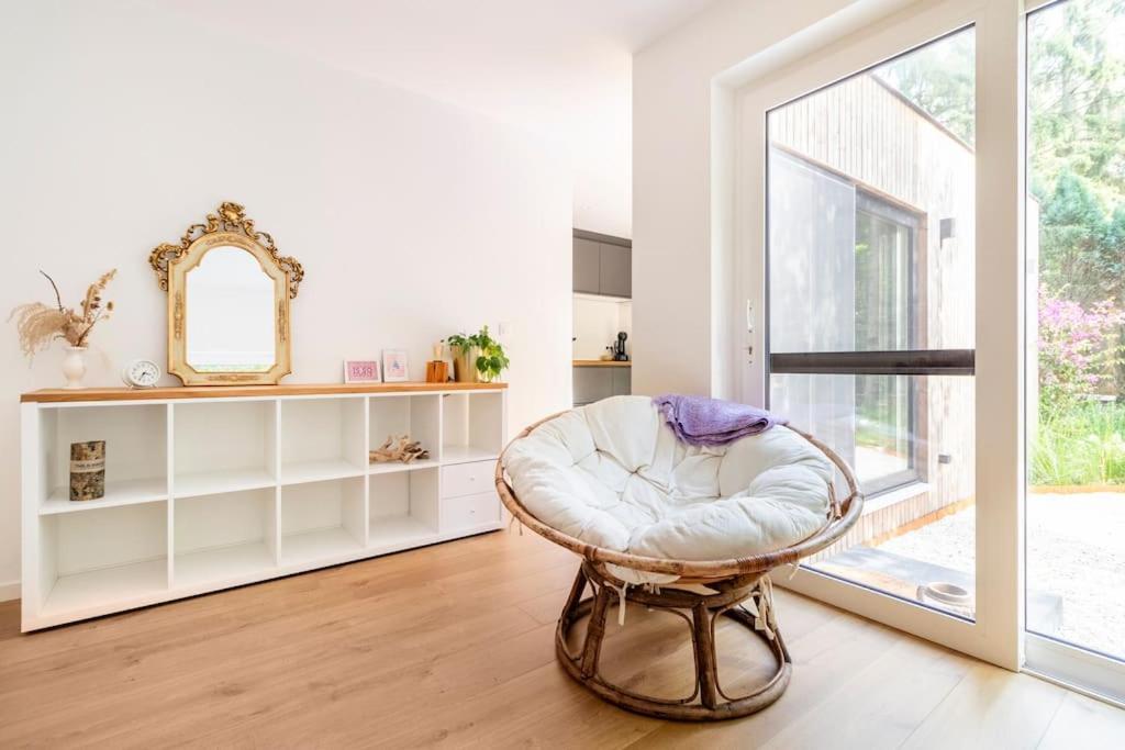 Luxe-Avontuur In Een Romantische Cabin In Het Bos Stekene Exterior foto